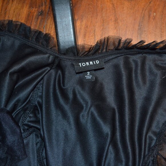 Torrid Black Ruffled V-Neck Top - Picture 5 of 5